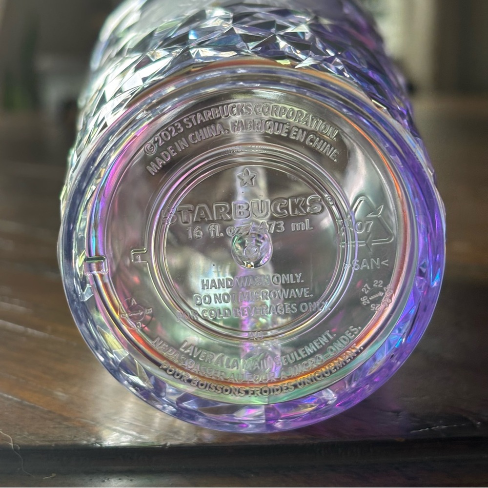 Starbucks 2023 Iridescent Holographic Diamond Prism 16 ounce Tumbler with Straw - Picture 7 of 15